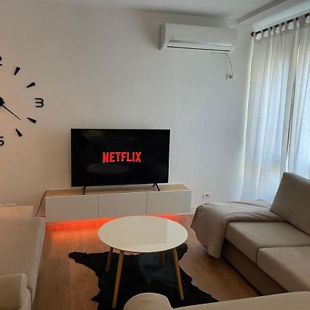 טיראנה Proper Apartment 1 מראה חיצוני תמונה