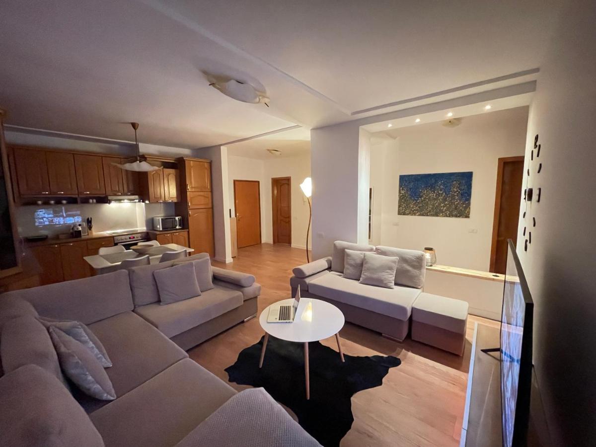 טיראנה Proper Apartment 1 מראה חיצוני תמונה