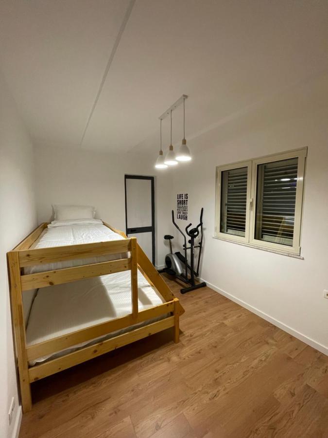 טיראנה Proper Apartment 1 מראה חיצוני תמונה